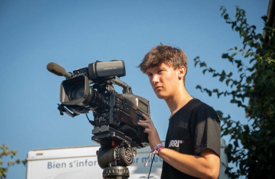 Live TV & Broadcasting – production still 29