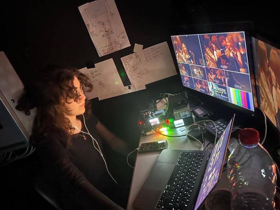 Live TV & Broadcasting – production still 37