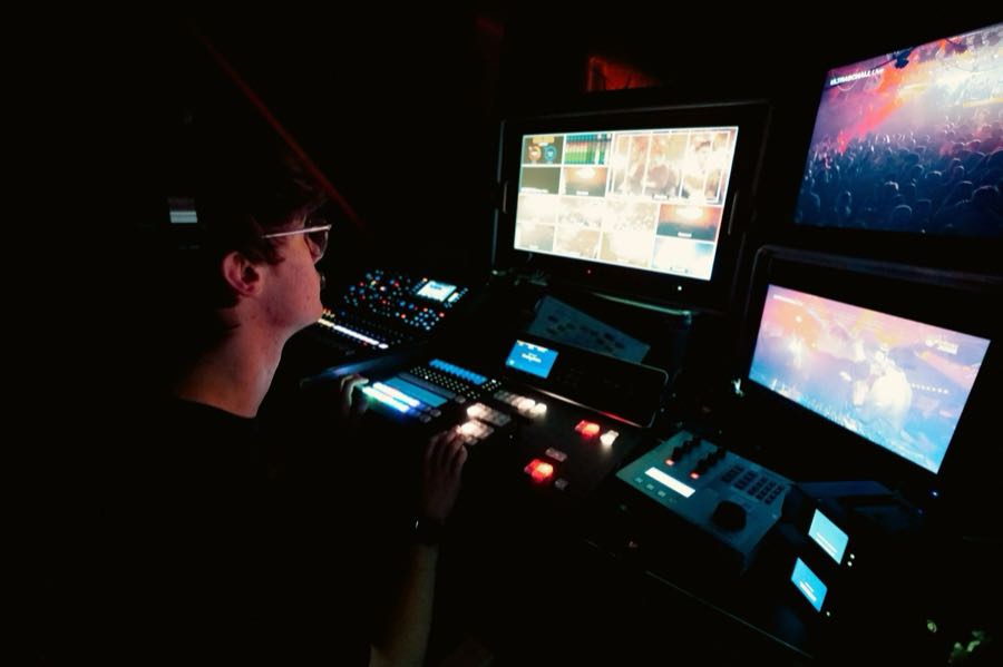 Signal Pictures production still 9